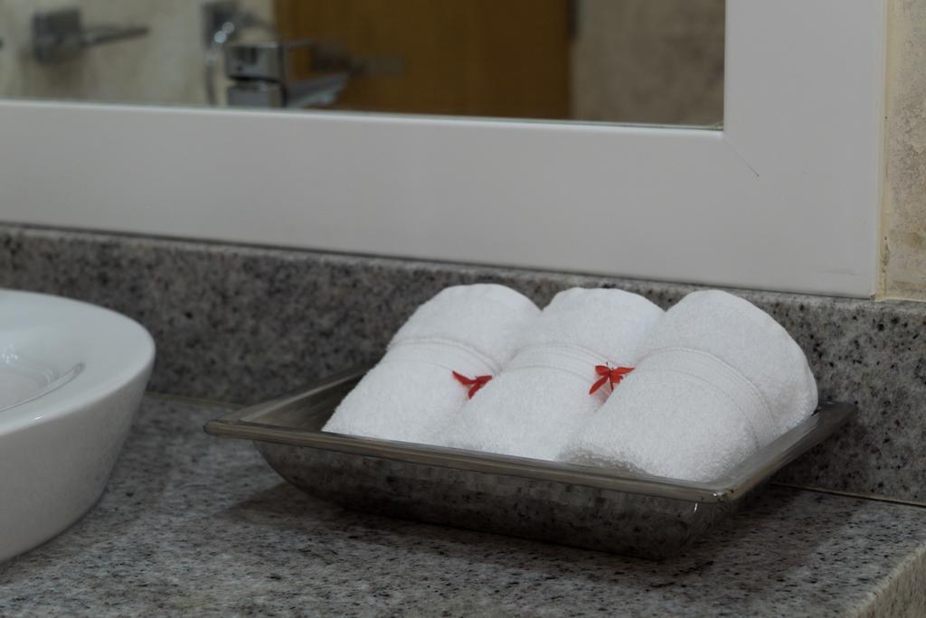 3Br / 3Ba Modern Paradise Loft Condo In Gated Community W/ Daily Housekeeping Sosúa エクステリア 写真